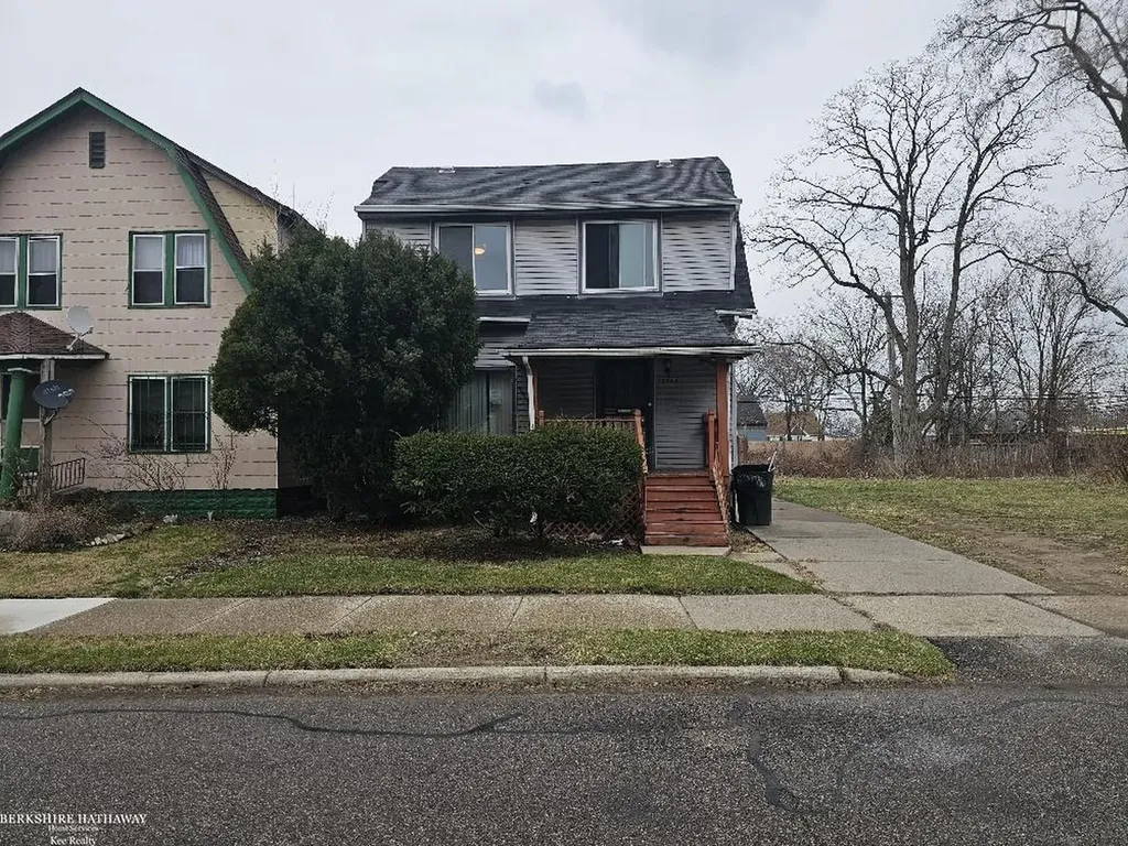 19946 Russell Street Detroit City MI 48203