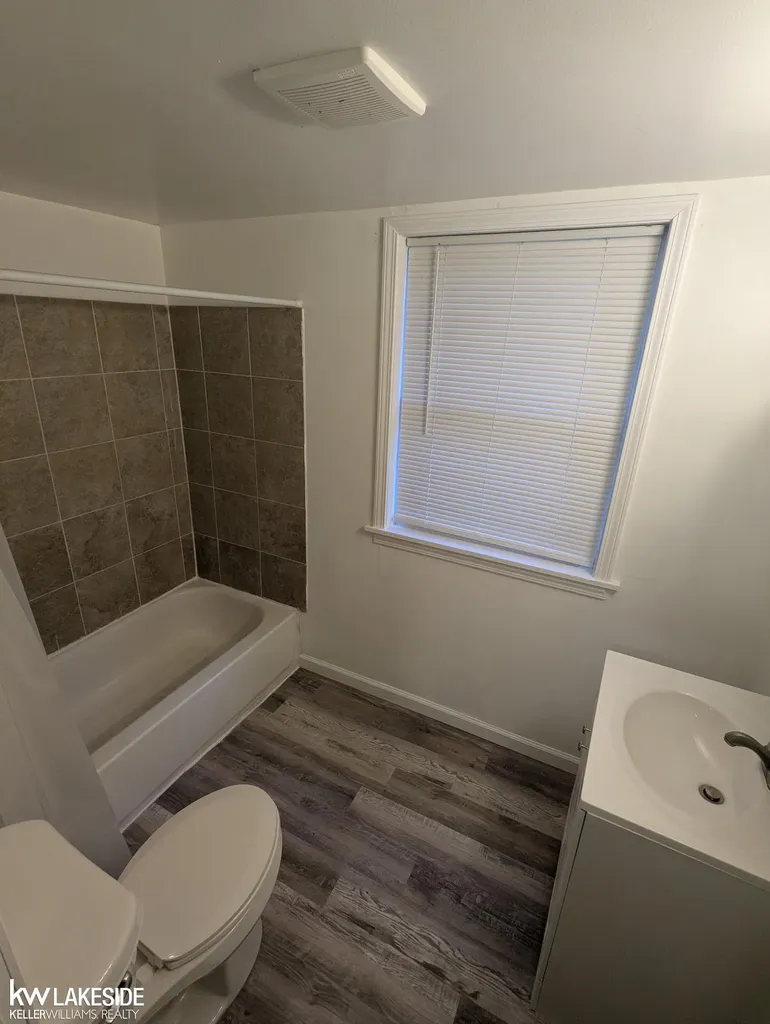 38204 Main Street New Baltimore City MI 48047