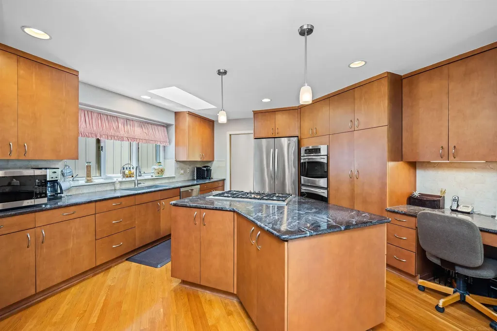 4921 Fairway Ridge Circle West Bloomfield Charter Township MI 48323