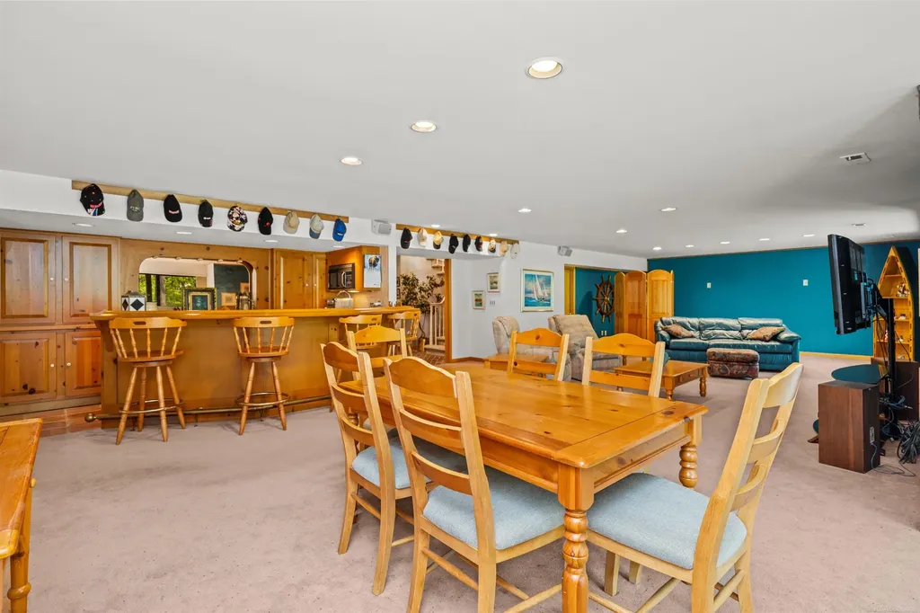 4921 Fairway Ridge Circle West Bloomfield Charter Township MI 48323
