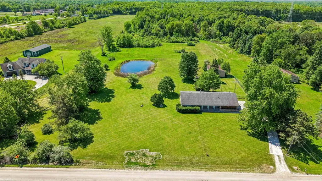 37580 28 Mile Road Lenox Township MI 48048