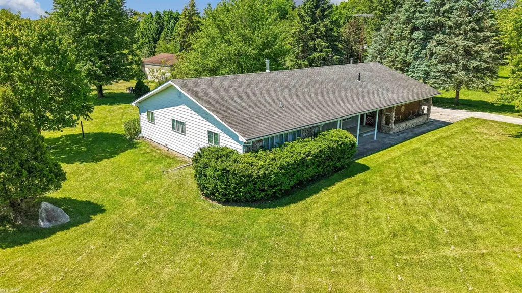 37580 28 Mile Road Lenox Township MI 48048