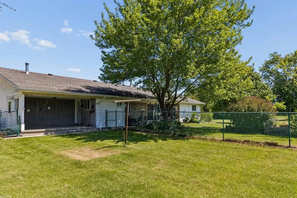 37580 28 Mile Road Lenox Township MI 48048