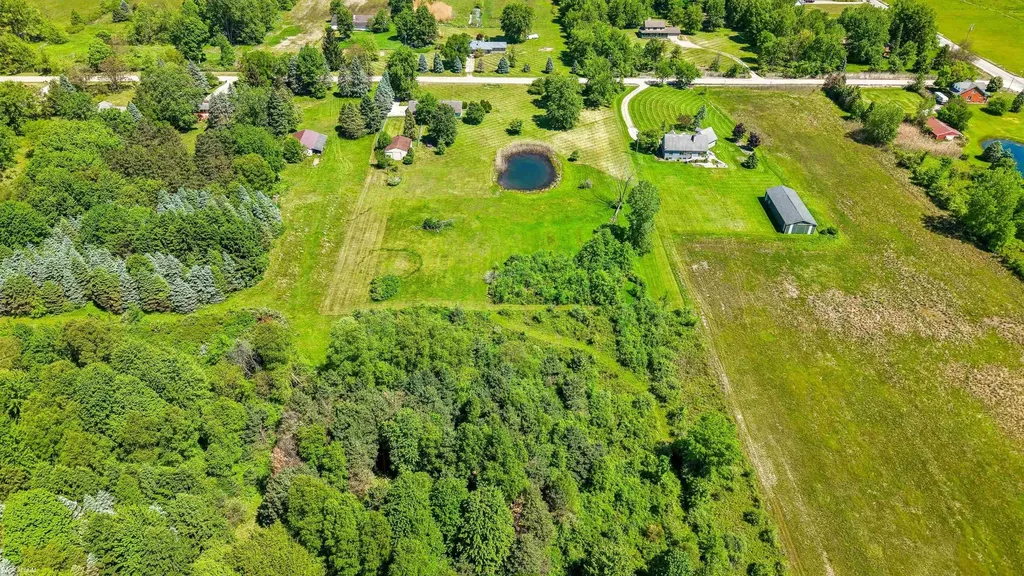 37580 28 Mile Road Lenox Township MI 48048