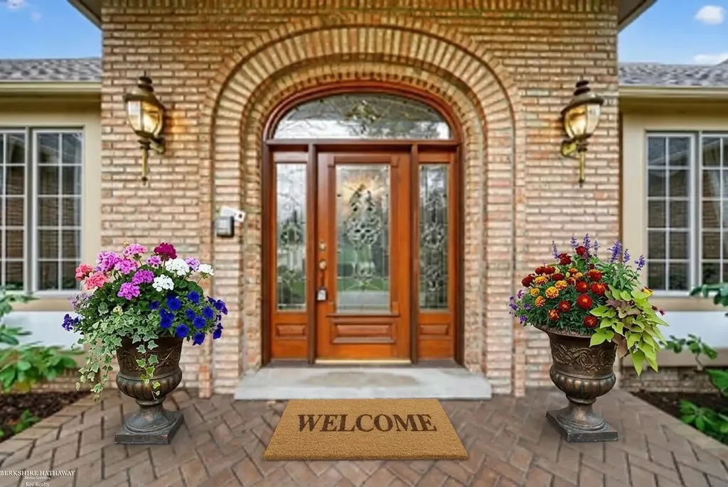 5500 Crystal Creek Lane Washington Township MI 48094