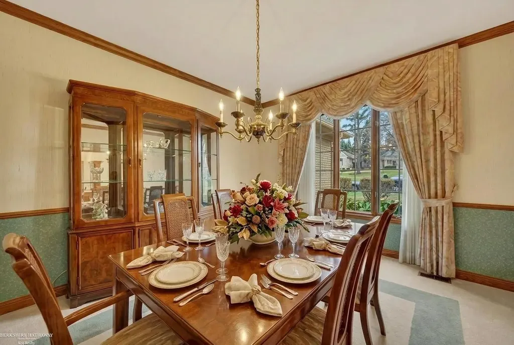 5500 Crystal Creek Lane Washington Township MI 48094
