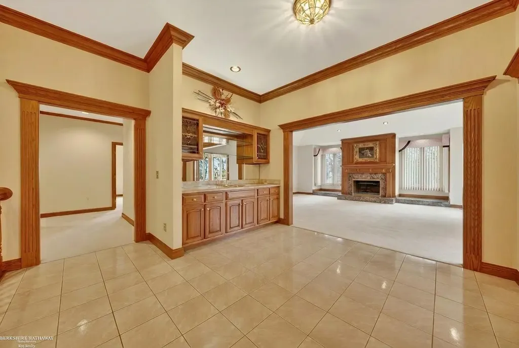 5500 Crystal Creek Lane Washington Township MI 48094