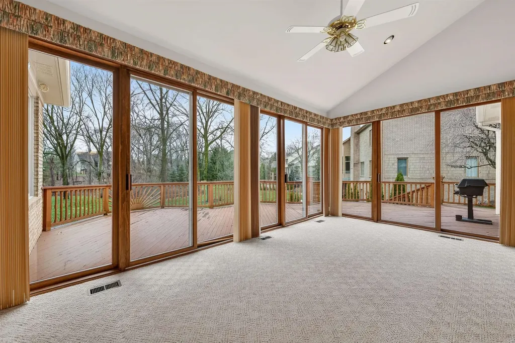 5500 Crystal Creek Lane Washington Township MI 48094