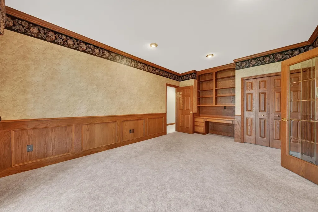 5500 Crystal Creek Lane Washington Township MI 48094