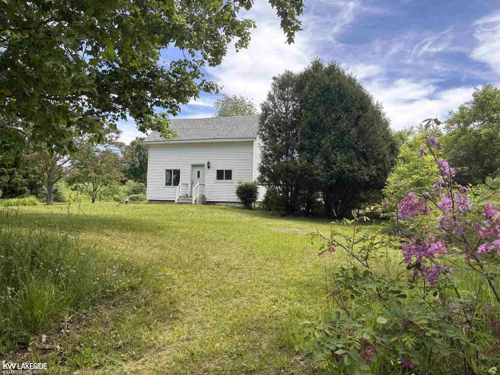 9956 Sharp Road Burlington Township MI 48727