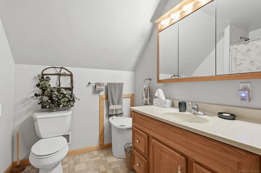 70897 Place Road Richmond City MI 48062