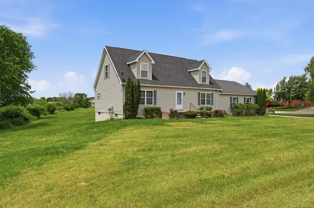 70897 Place Road Richmond City MI 48062