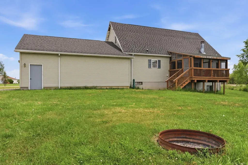 70897 Place Road Richmond City MI 48062