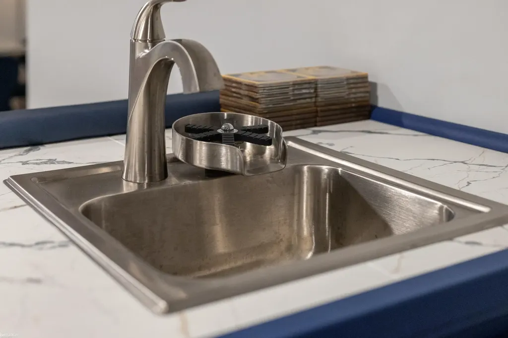 460 Abbey Wood Drive Rochester City MI 48306
