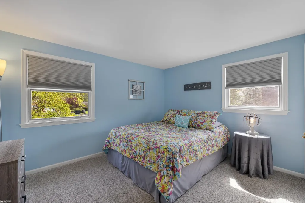 460 Abbey Wood Drive Rochester City MI 48306