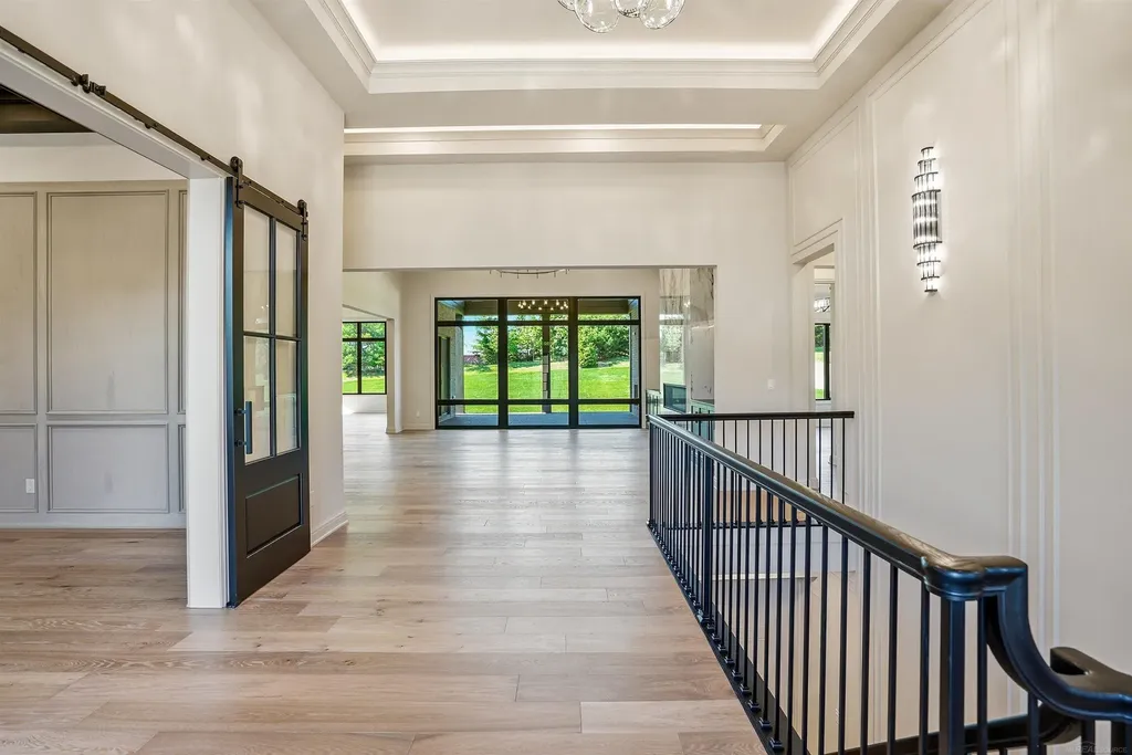 5803 Cotswold Drive Washington Township MI 48094