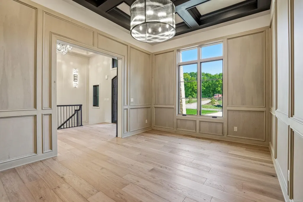 5803 Cotswold Drive Washington Township MI 48094