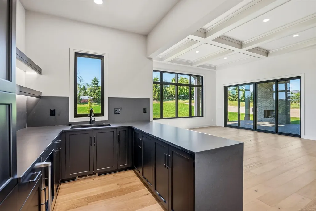 5803 Cotswold Drive Washington Township MI 48094