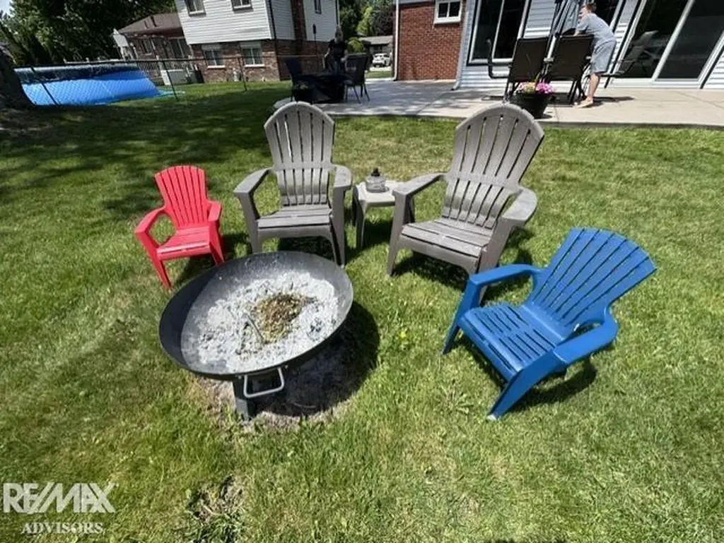 19314 Cooper Street Clinton Charter Township MI 48038