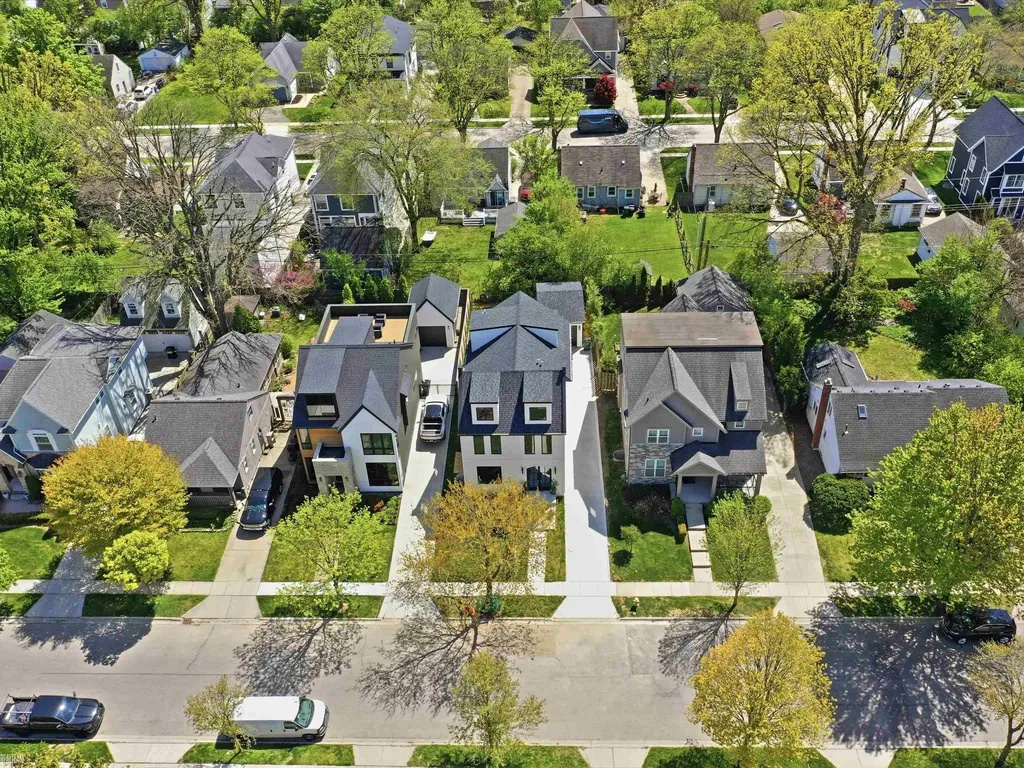 1840 Holland Street Birmingham City MI 48009