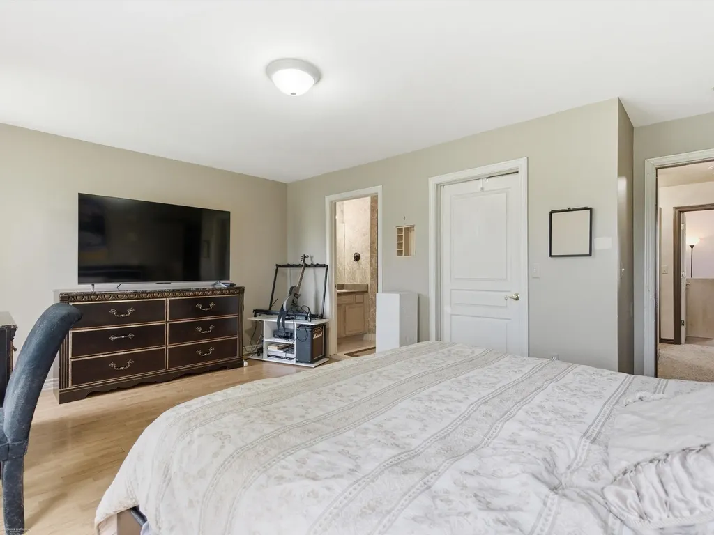 41891 Clinton Pines Drive Clinton Charter Township MI 48038