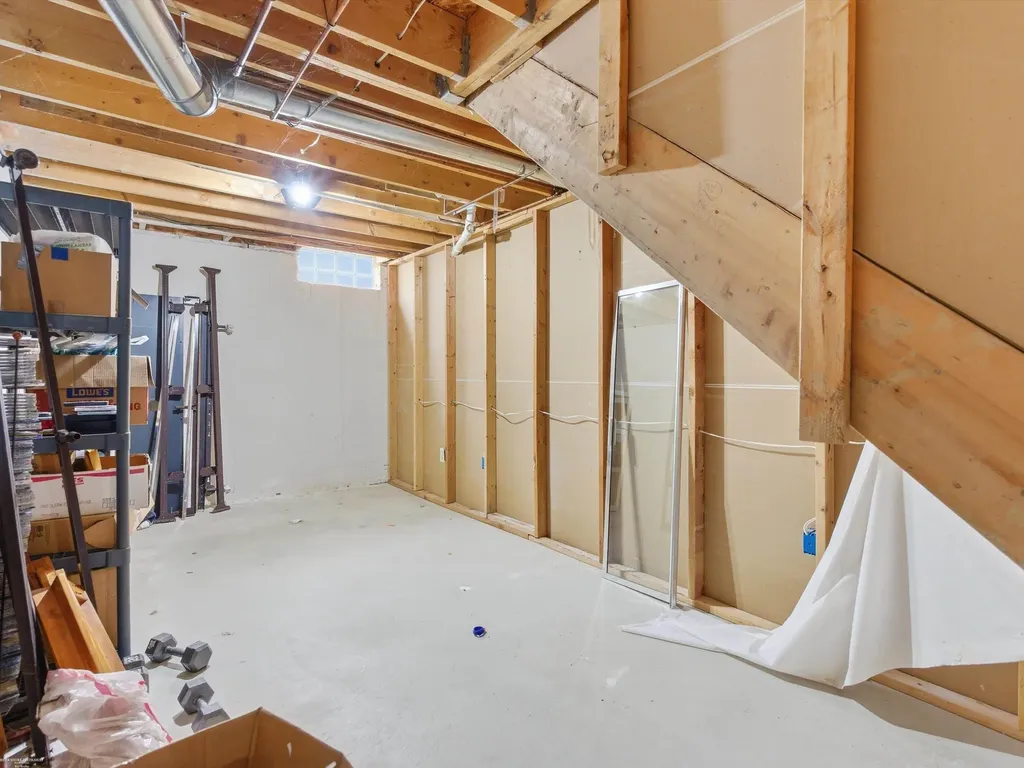 41891 Clinton Pines Drive Clinton Charter Township MI 48038