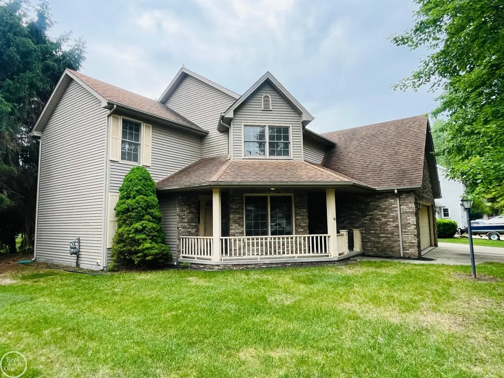 4102 James Court Fort Gratiot Charter Township MI 48059