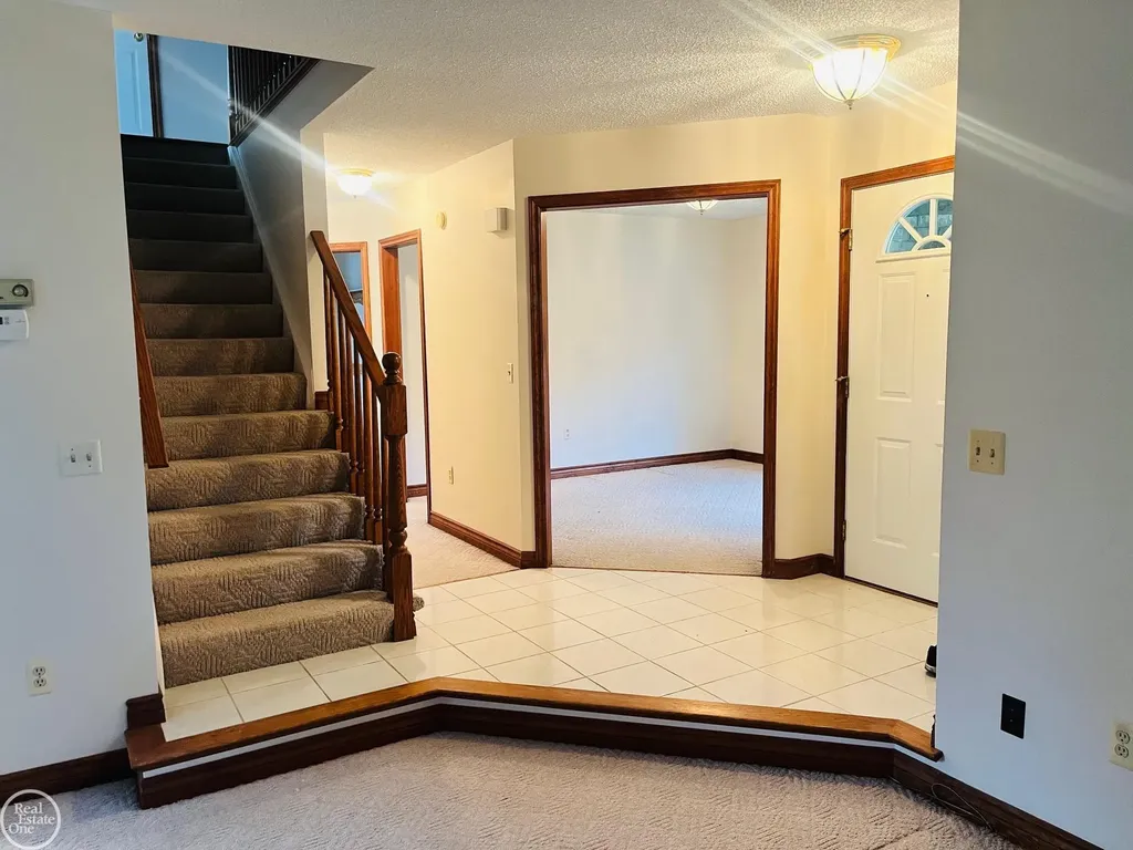 4102 James Court Fort Gratiot Charter Township MI 48059