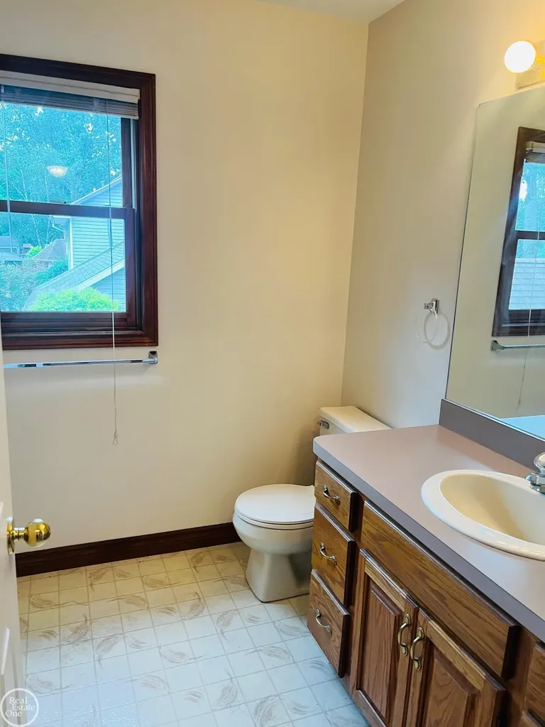 4102 James Court Fort Gratiot Charter Township MI 48059