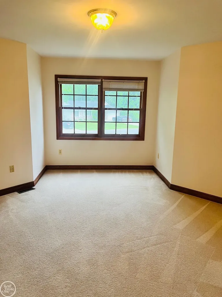 4102 James Court Fort Gratiot Charter Township MI 48059