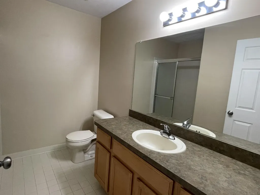 15336 Yale Drive Clinton Charter Township MI 48038