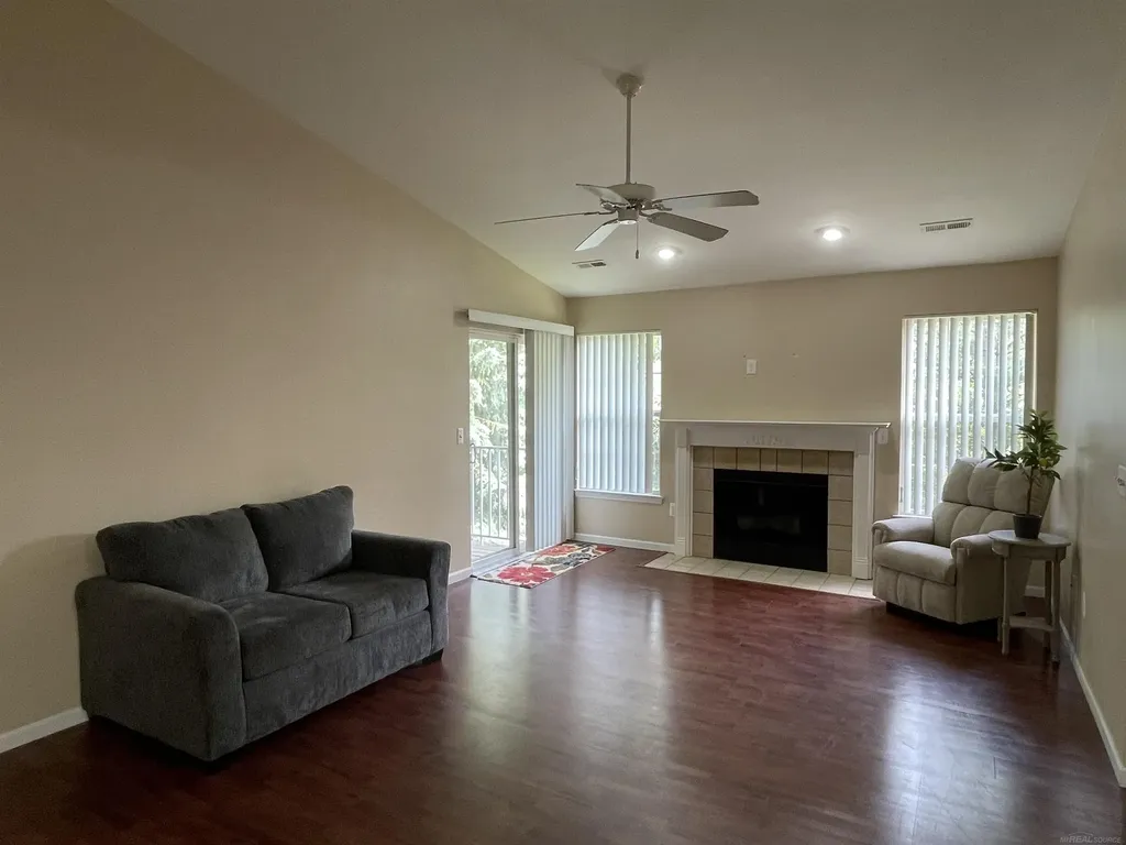 15336 Yale Drive Clinton Charter Township MI 48038