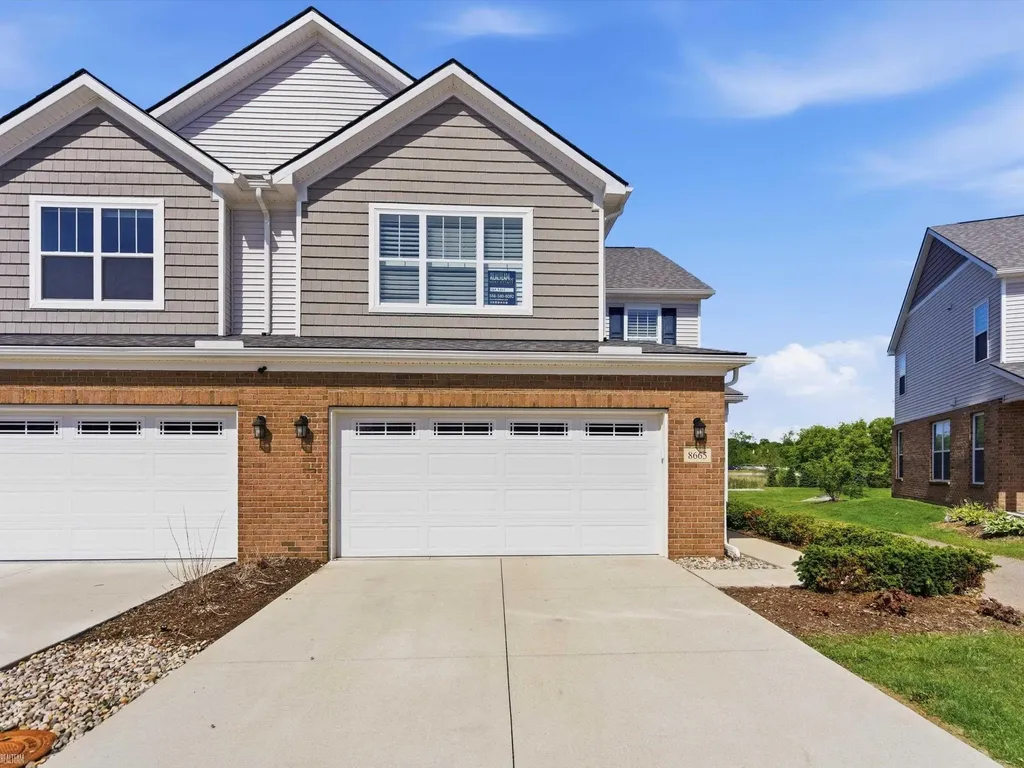 8665 Grove Street Washington Township MI 48094