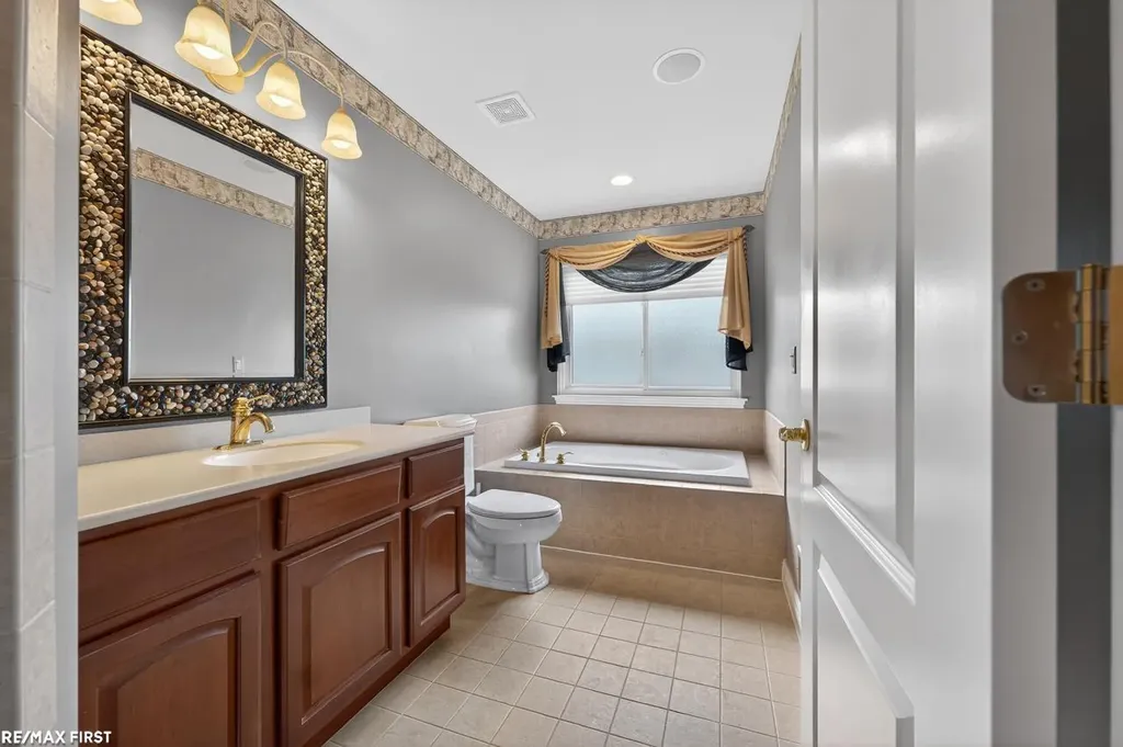 33878 Au Sable Drive Chesterfield Township MI 48047