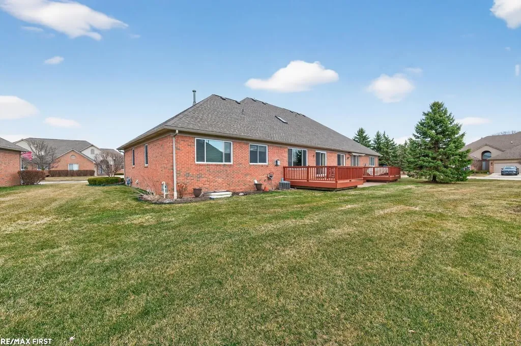 33878 Au Sable Drive Chesterfield Township MI 48047
