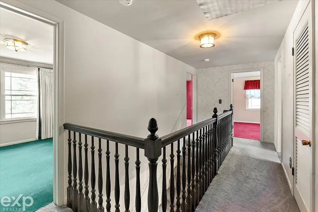 100 Moran Road Grosse Pointe Farms City MI 48236