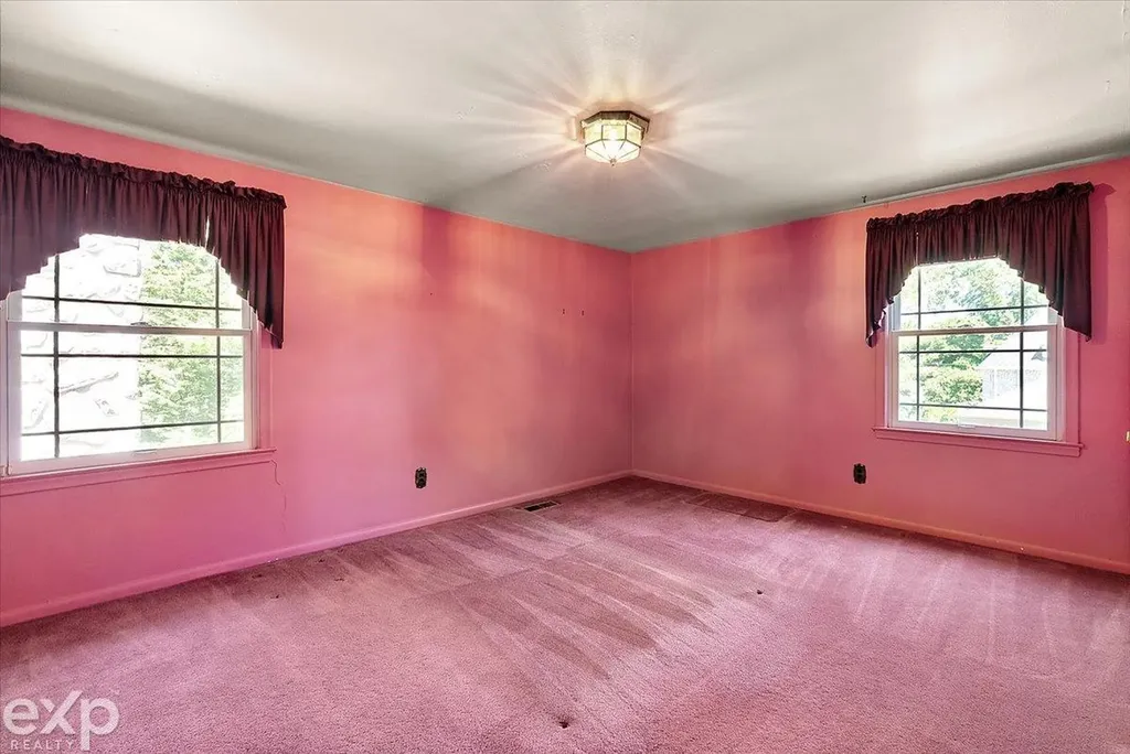 100 Moran Road Grosse Pointe Farms City MI 48236