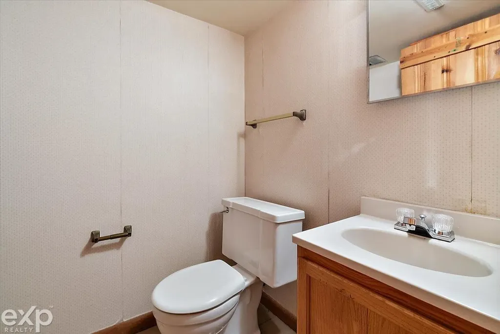 100 Moran Road Grosse Pointe Farms City MI 48236
