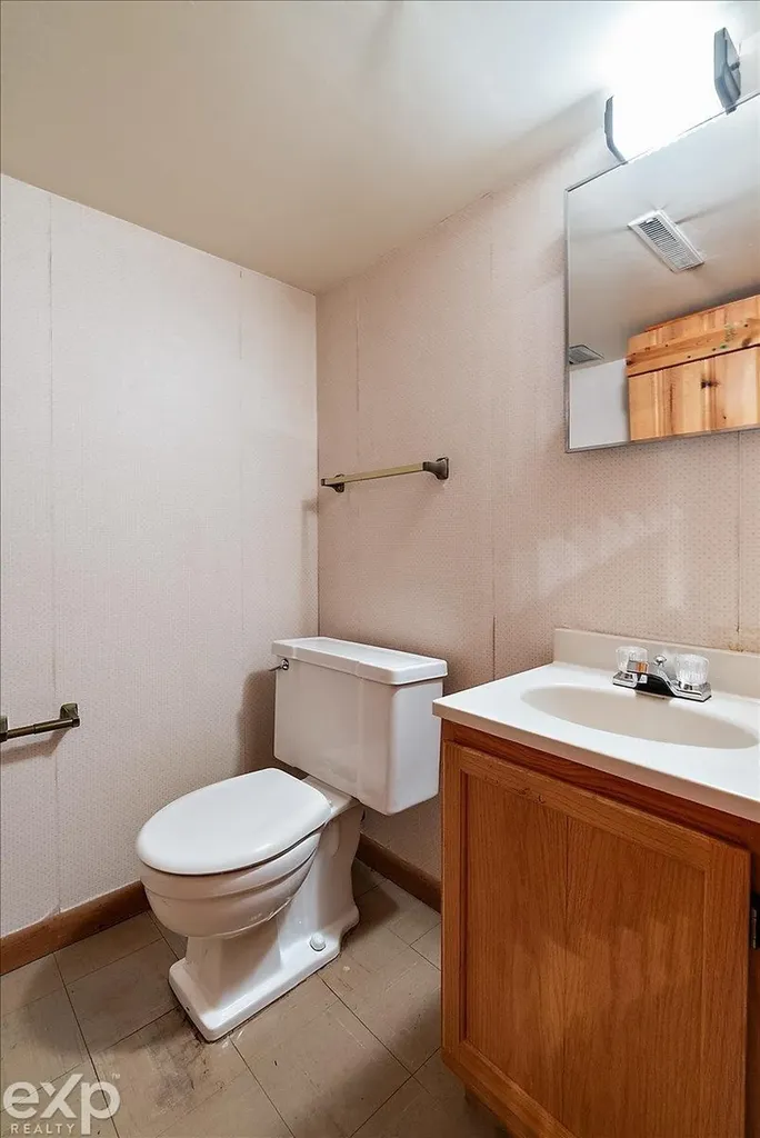 100 Moran Road Grosse Pointe Farms City MI 48236