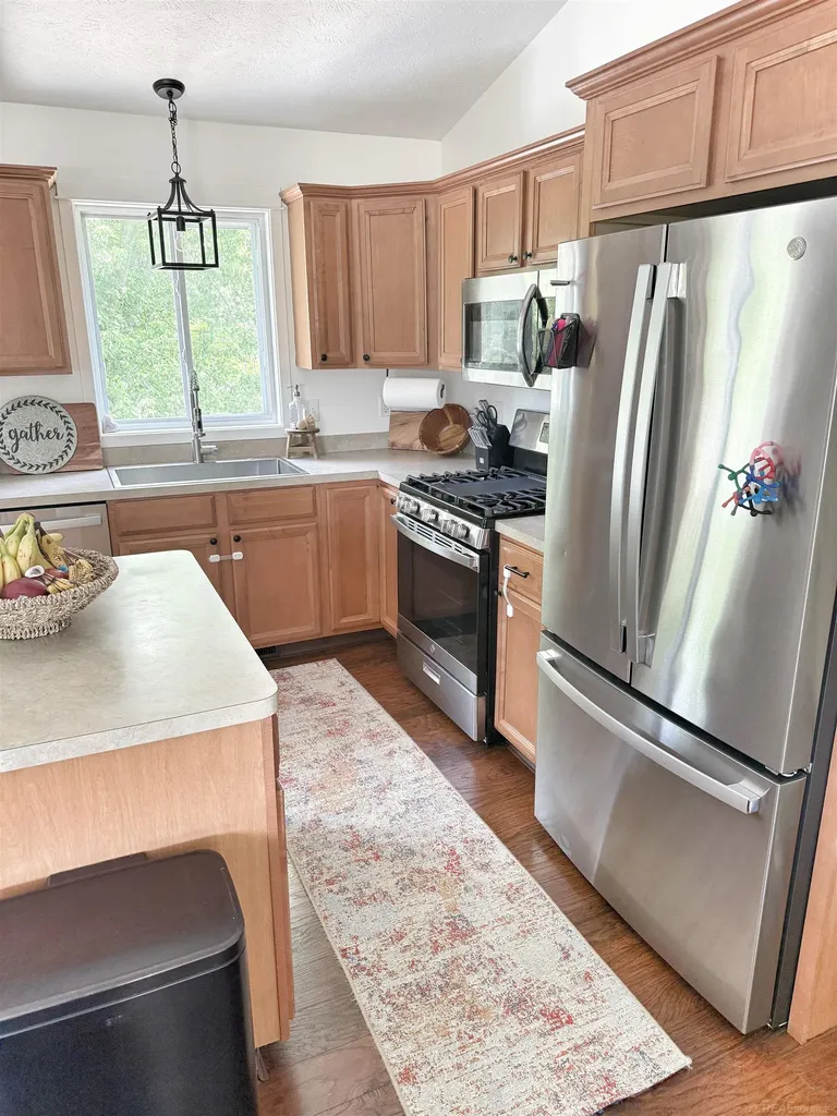 2527 Orchard View Drive Grand Rapids City MI 49505