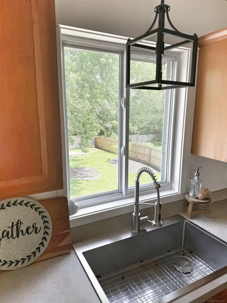 2527 Orchard View Drive Grand Rapids City MI 49505