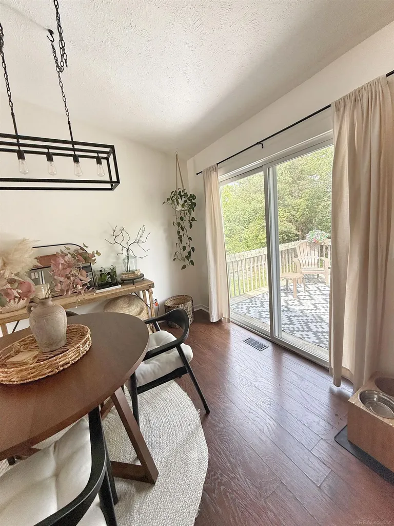 2527 Orchard View Drive Grand Rapids City MI 49505