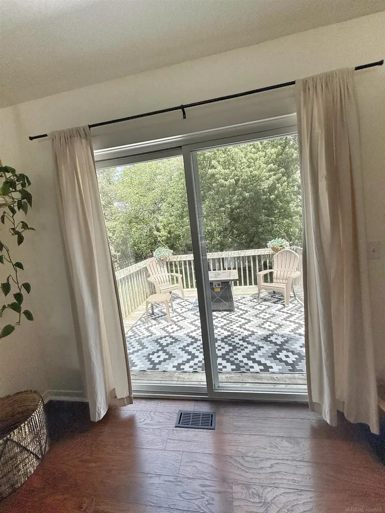 2527 Orchard View Drive Grand Rapids City MI 49505