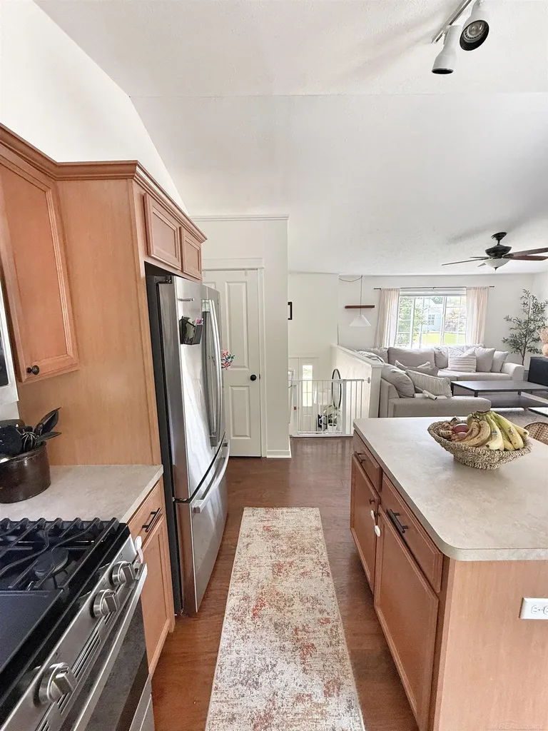 2527 Orchard View Drive Grand Rapids City MI 49505