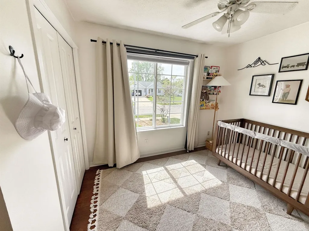 2527 Orchard View Drive Grand Rapids City MI 49505