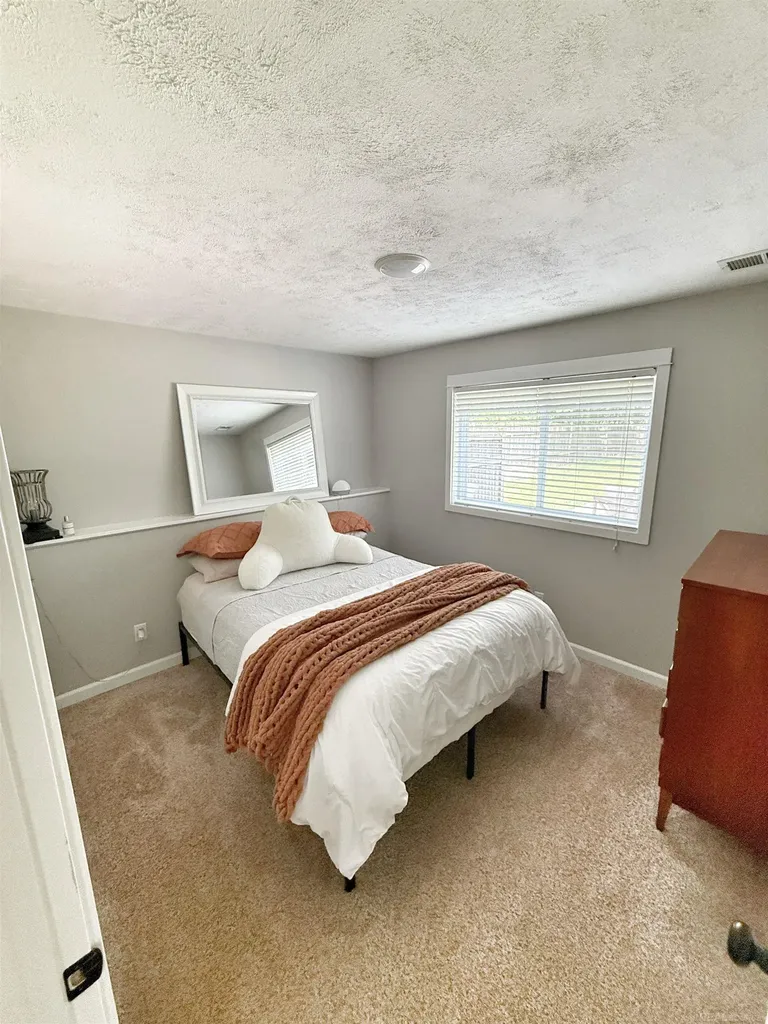 2527 Orchard View Drive Grand Rapids City MI 49505