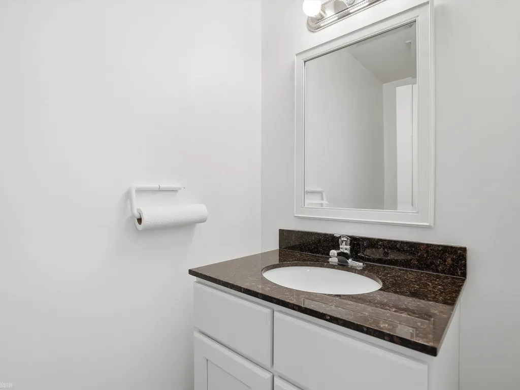 506 W Woodside Avenue Madison Heights City MI 48071