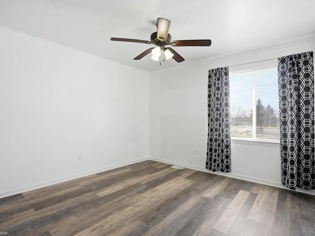 506 W Woodside Avenue Madison Heights City MI 48071
