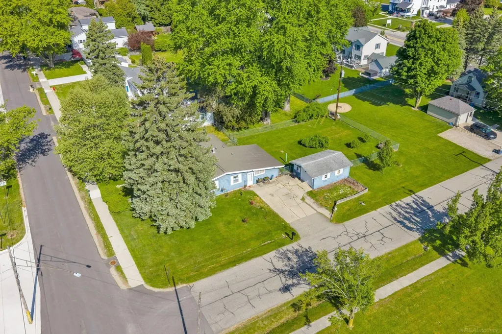 7191 Boynton Street Lexington Village MI 48450