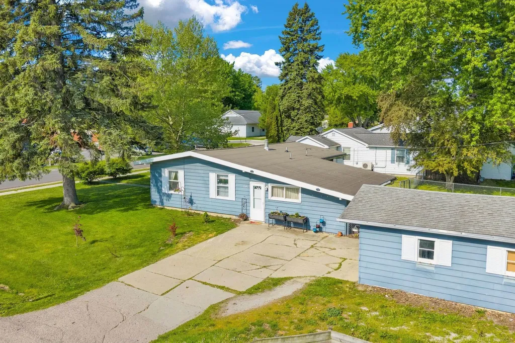 7191 Boynton Street Lexington Village MI 48450
